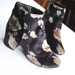Circus Floral Velvet Ankle Boot